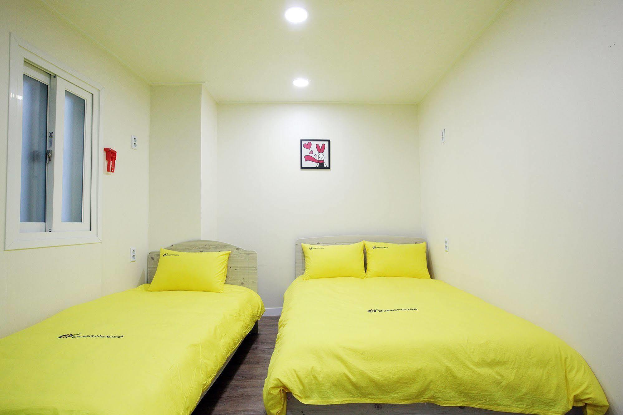 24 Myeongdong Avenue Guest house 2*